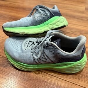 New Balance More v3 men’s size 10 4e